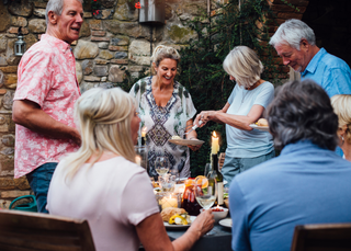 What to Eat on Holiday (Without Overthinking It)
